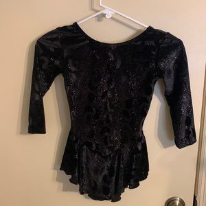 Sparkly black ice skating dress. Size medium (8-10)
